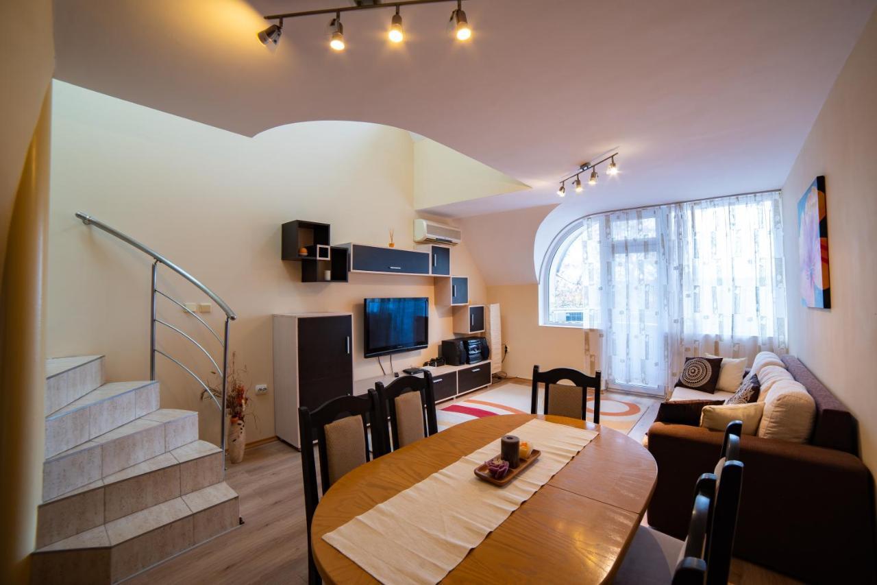 Maisonette Picadilly Varna ภายนอก รูปภาพ